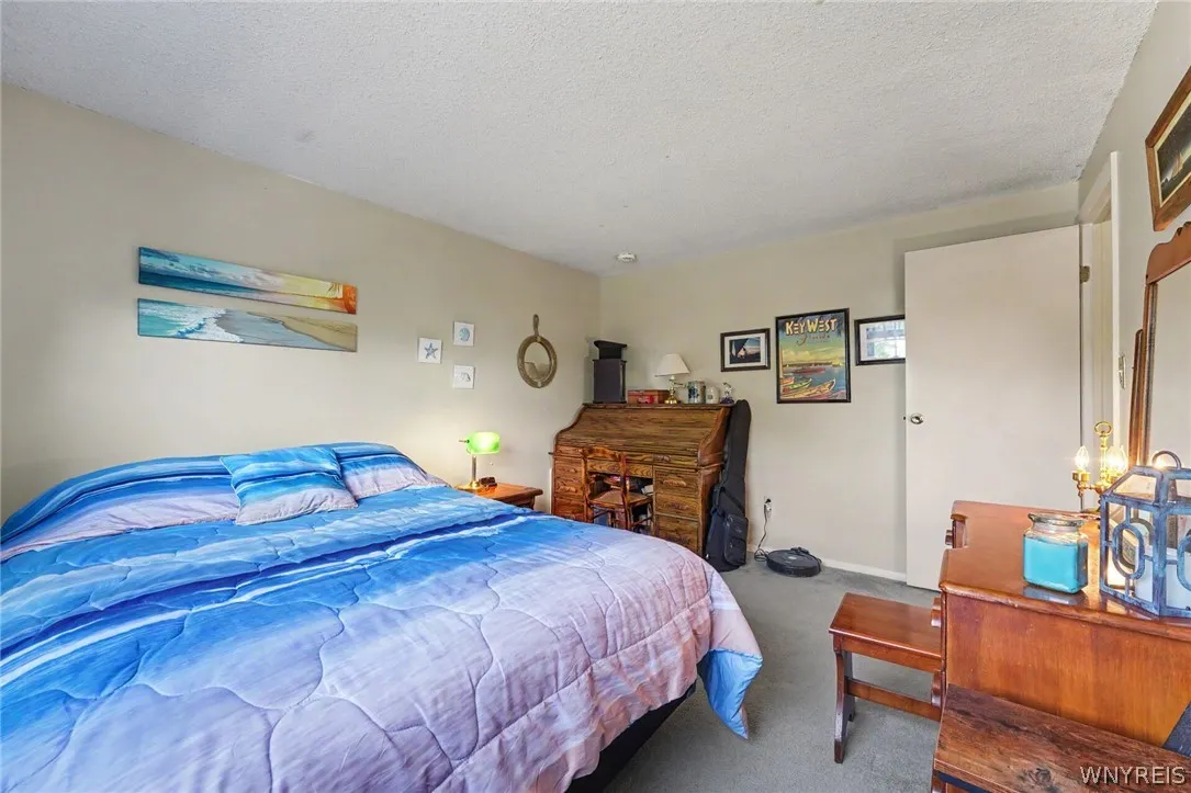 8 Vermont Place, West Seneca, New York 14224, West Seneca, New York 14224, 3 Bedrooms Bedrooms, 6 Rooms Rooms,1 BathroomBathrooms,Residential,For Sale,8 Vermont Place, West Seneca, New York 14224,0,B1683016