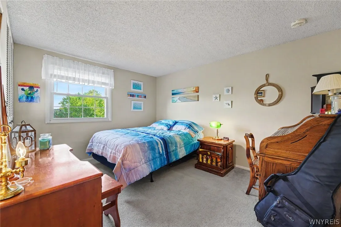 8 Vermont Place, West Seneca, New York 14224, West Seneca, New York 14224, 3 Bedrooms Bedrooms, 6 Rooms Rooms,1 BathroomBathrooms,Residential,For Sale,8 Vermont Place, West Seneca, New York 14224,0,B1683016
