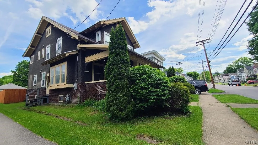 131 John Street, German Flatts, New York 13357, German Flatts, New York 13357, 4 Bedroom Bedrooms, 9 Room Rooms,2 BathroomBathrooms,Residential,For Sale,131 John Street, German Flatts, New York 13357,0,S1685913