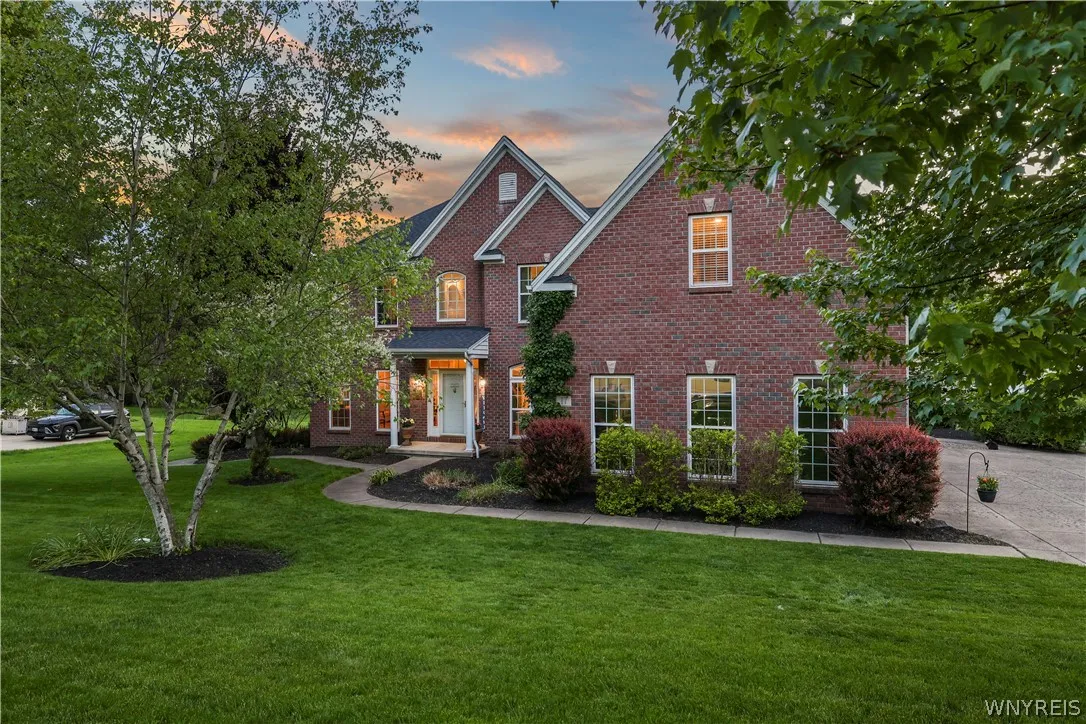 17 Nye Hill Road, Aurora, New York 14052, Aurora, New York 14052, 5 Bedroom Bedrooms, 10 Room Rooms,3 BathroomBathrooms,Residential,Closed,17 Nye Hill Road, Aurora, New York 14052,0,B1685630