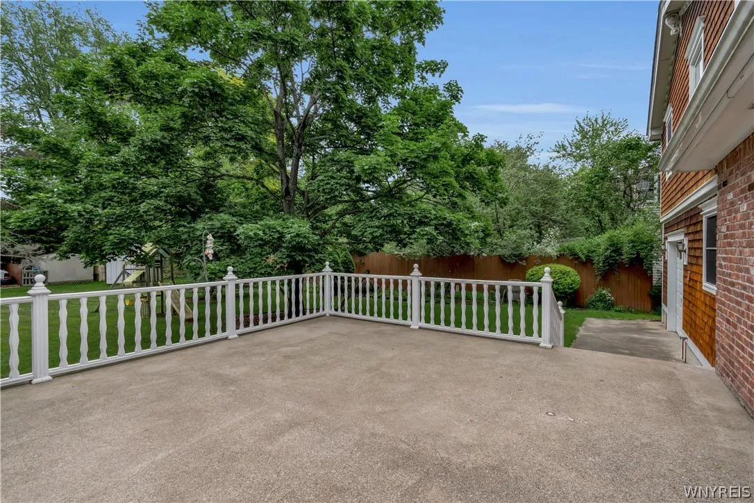 8165 Miles Road, Clarence, New York 14051, Clarence, New York 14051, 5 Bedrooms Bedrooms, 10 Rooms Rooms,5 BathroomsBathrooms,Residential,For Sale,8165 Miles Road, Clarence, New York 14051,0,B1686265