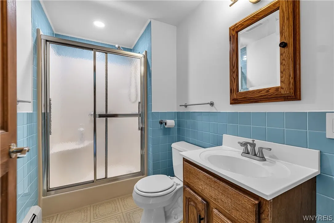 In-law Suite Bathroom 1st Floor