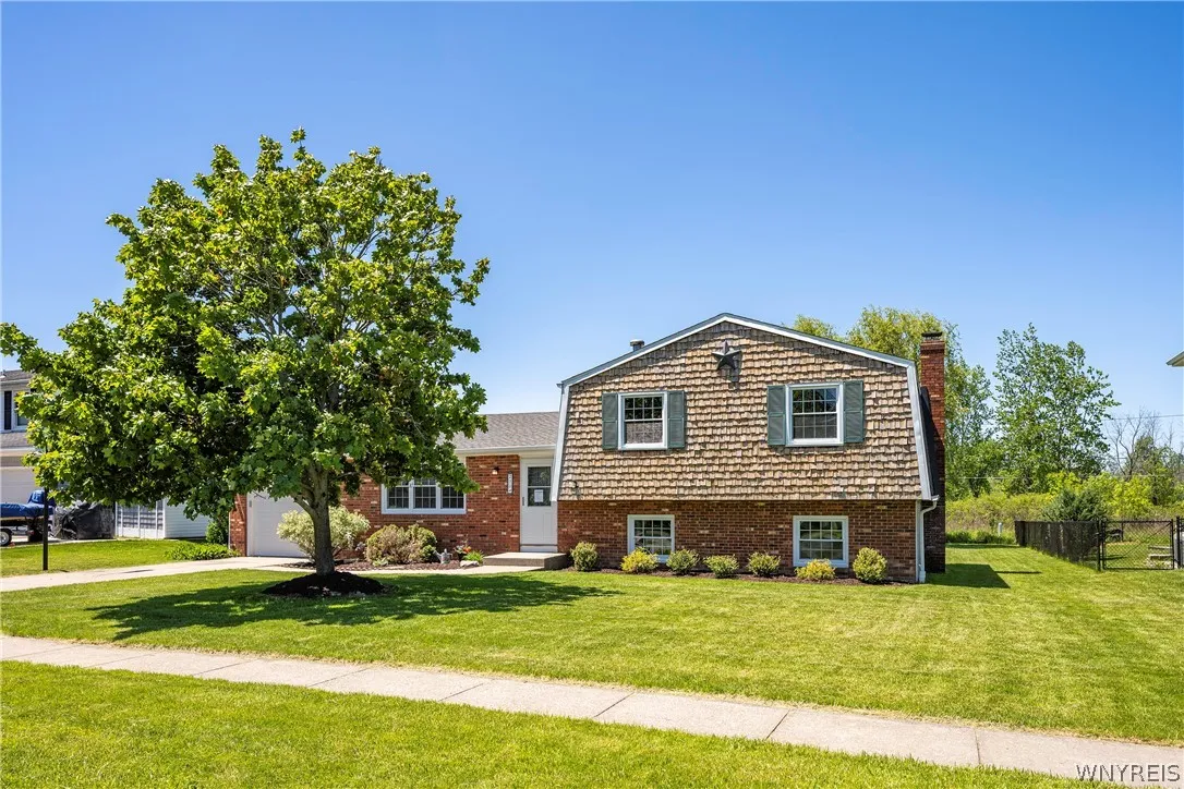 228 Gregory Place, Grand Island, New York 14072, Grand Island, New York 14072, 4 Bedroom Bedrooms, 8 Room Rooms,1 BathroomBathrooms,Residential,Closed,228 Gregory Place, Grand Island, New York 14072,0,B1686139