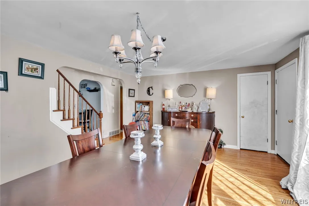 39 Leawood Drive, Tonawanda, New York 14150, Tonawanda, New York 14150, 3 Bedrooms Bedrooms, 6 Rooms Rooms,2 BathroomsBathrooms,Residential,For Sale,39 Leawood Drive, Tonawanda, New York 14150,0,B1685288