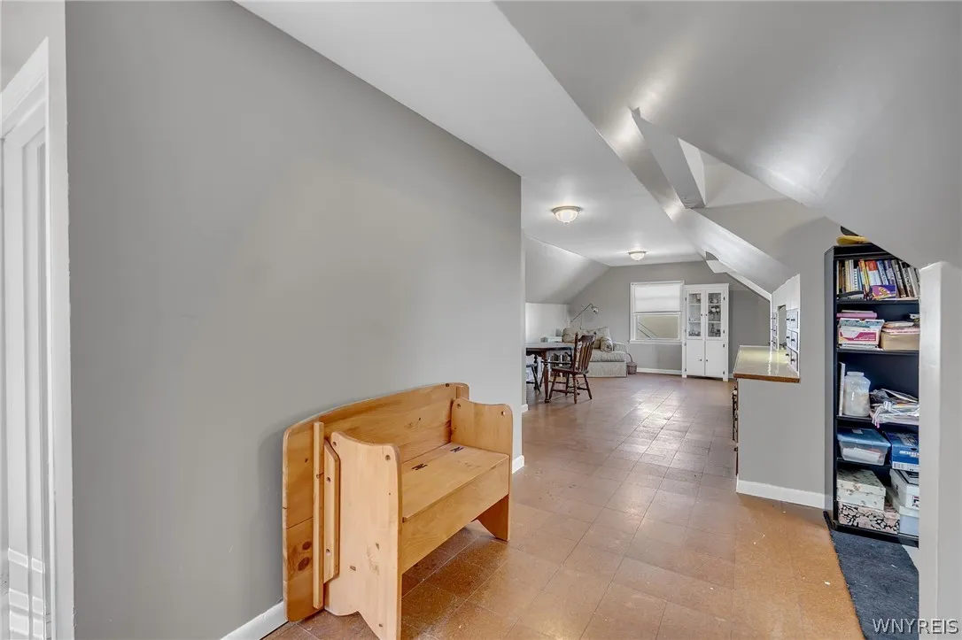 39 Leawood Drive, Tonawanda, New York 14150, Tonawanda, New York 14150, 3 Bedrooms Bedrooms, 6 Rooms Rooms,2 BathroomsBathrooms,Residential,For Sale,39 Leawood Drive, Tonawanda, New York 14150,0,B1685288