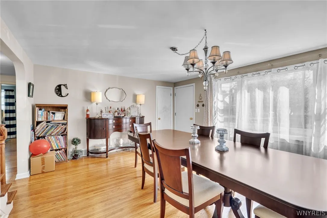 39 Leawood Drive, Tonawanda, New York 14150, Tonawanda, New York 14150, 3 Bedrooms Bedrooms, 6 Rooms Rooms,2 BathroomsBathrooms,Residential,For Sale,39 Leawood Drive, Tonawanda, New York 14150,0,B1685288