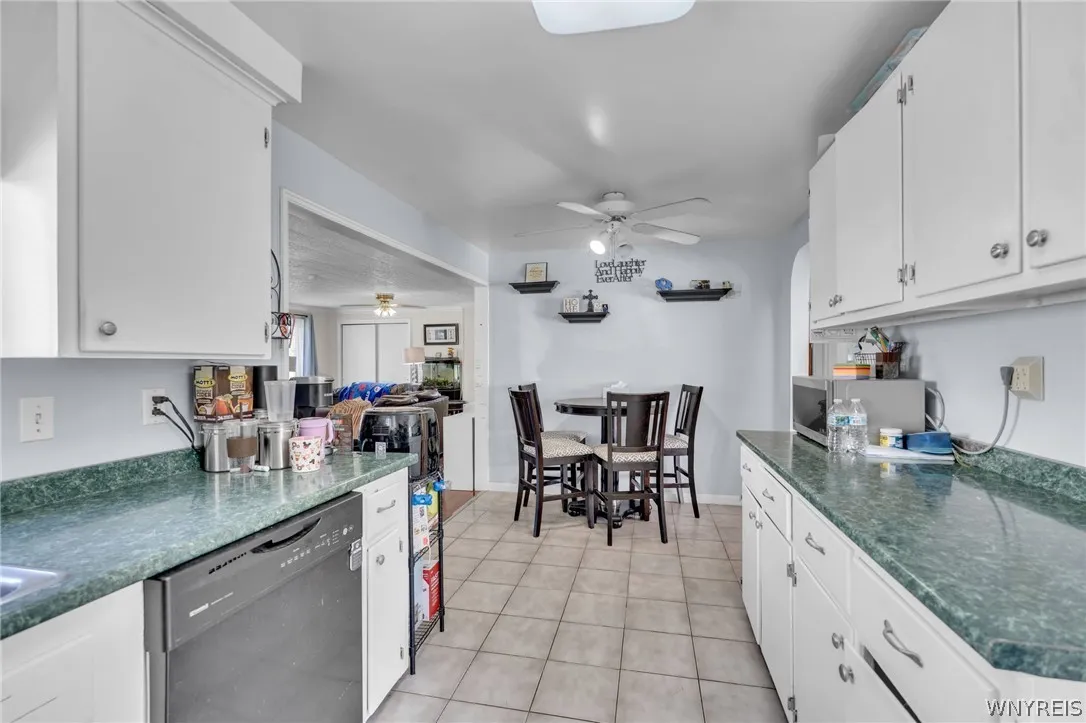 39 Leawood Drive, Tonawanda, New York 14150, Tonawanda, New York 14150, 3 Bedrooms Bedrooms, 6 Rooms Rooms,2 BathroomsBathrooms,Residential,For Sale,39 Leawood Drive, Tonawanda, New York 14150,0,B1685288