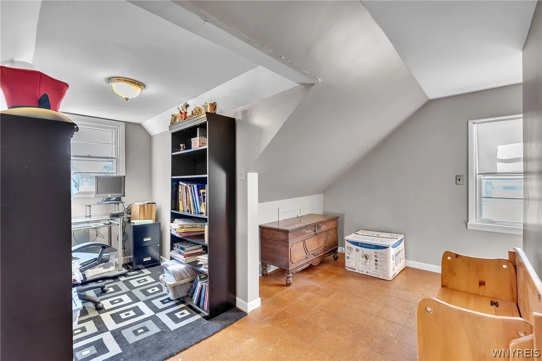 39 Leawood Drive, Tonawanda, New York 14150, Tonawanda, New York 14150, 3 Bedrooms Bedrooms, 6 Rooms Rooms,2 BathroomsBathrooms,Residential,For Sale,39 Leawood Drive, Tonawanda, New York 14150,0,B1685288