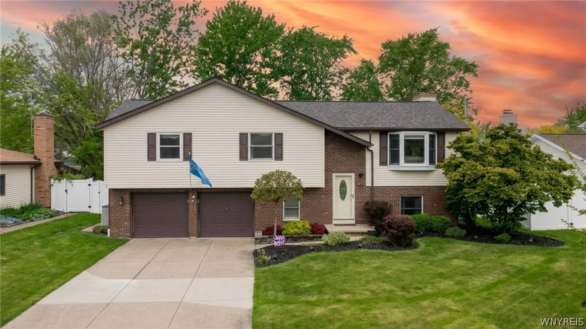 1145 Sheree Drive, Grand Island, New York 14072, Grand Island, New York 14072, 3 Bedroom Bedrooms, 8 Room Rooms,2 BathroomBathrooms,Residential,Closed,1145 Sheree Drive, Grand Island, New York 14072,0,B1685154 1145 Sheree Drive, Grand Island, New York 14072, Grand Island, New York 14072, 3 Bedroom Bedrooms, 8 Room Rooms,2 BathroomBathrooms,Residential,Closed,1145 Sheree Drive, Grand Island, New York 14072,0,B1685154