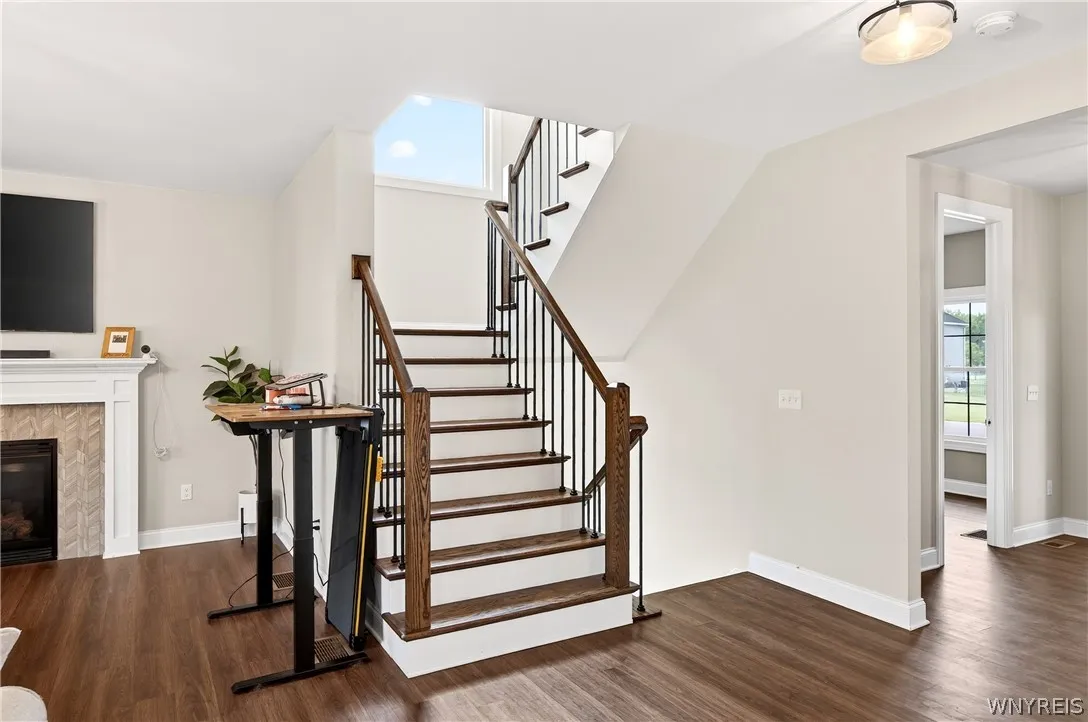 4 Wentworth Drive, Orchard Park, New York 14127, Orchard Park, New York 14127, 4 Bedrooms Bedrooms, 15 Rooms Rooms,2 BathroomsBathrooms,Residential,For Sale,4 Wentworth Drive, Orchard Park, New York 14127,0,B1686306