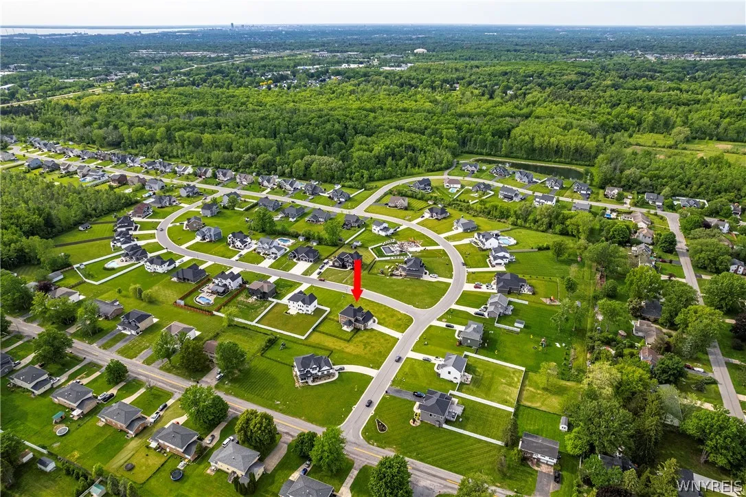4 Wentworth Drive, Orchard Park, New York 14127, Orchard Park, New York 14127, 4 Bedrooms Bedrooms, 15 Rooms Rooms,2 BathroomsBathrooms,Residential,For Sale,4 Wentworth Drive, Orchard Park, New York 14127,0,B1686306