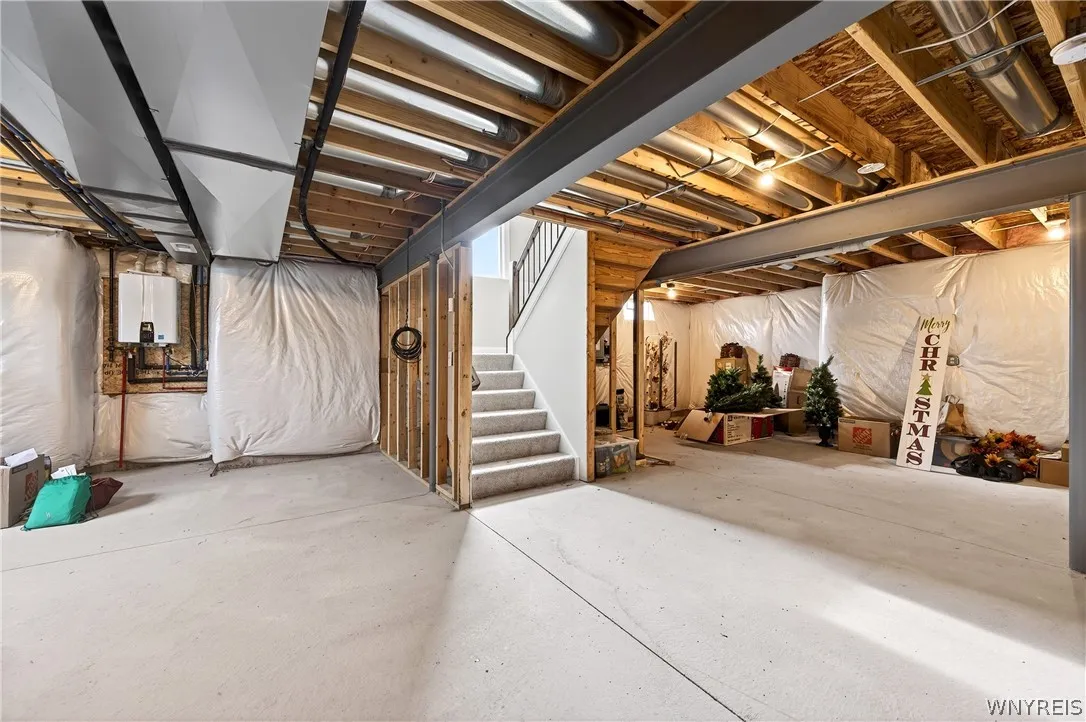 4 Wentworth Drive, Orchard Park, New York 14127, Orchard Park, New York 14127, 4 Bedrooms Bedrooms, 15 Rooms Rooms,2 BathroomsBathrooms,Residential,For Sale,4 Wentworth Drive, Orchard Park, New York 14127,0,B1686306