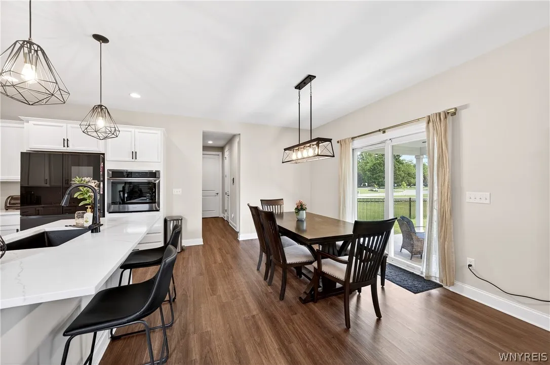 4 Wentworth Drive, Orchard Park, New York 14127, Orchard Park, New York 14127, 4 Bedrooms Bedrooms, 15 Rooms Rooms,2 BathroomsBathrooms,Residential,For Sale,4 Wentworth Drive, Orchard Park, New York 14127,0,B1686306