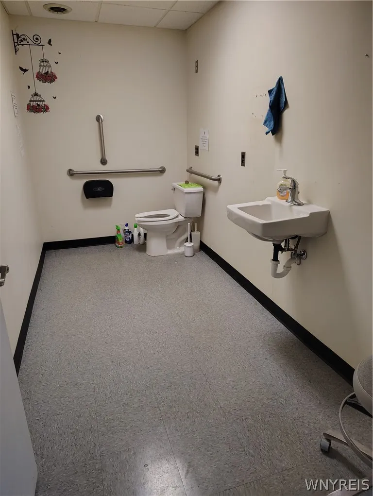 6435 Webster Road, Orchard Park, New York 14127, Orchard Park, New York 14127, ,Commercial Lease,For Rent,6435 Webster Road, Orchard Park, New York 14127,0,B1686778