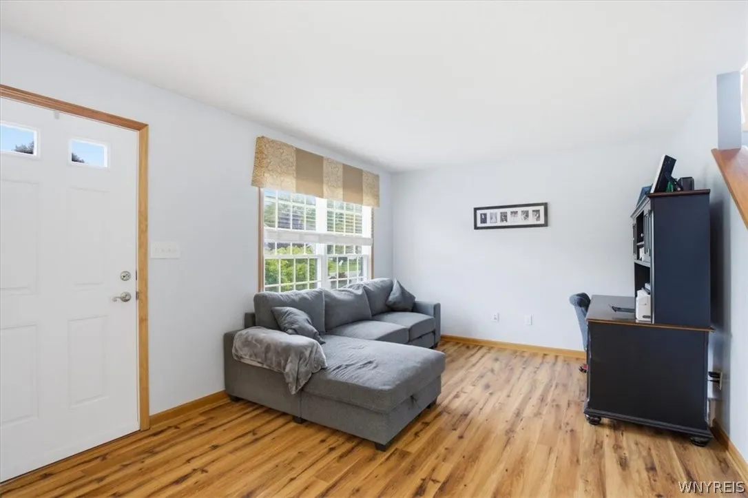 2305 Winterberry Drive, Hamburg, New York 14085, Hamburg, New York 14085, 4 Bedrooms Bedrooms, 13 Rooms Rooms,2 BathroomsBathrooms,Residential,For Sale,2305 Winterberry Drive, Hamburg, New York 14085,0,B1684645