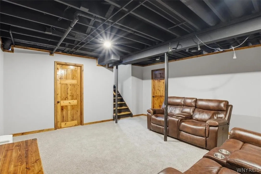 2305 Winterberry Drive, Hamburg, New York 14085, Hamburg, New York 14085, 4 Bedrooms Bedrooms, 13 Rooms Rooms,2 BathroomsBathrooms,Residential,For Sale,2305 Winterberry Drive, Hamburg, New York 14085,0,B1684645
