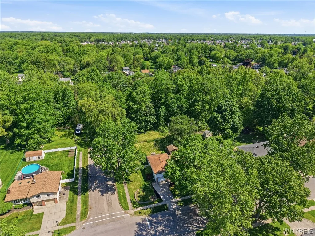 770 Ohio Avenue, North Tonawanda, New York 14120, North Tonawanda, New York 14120, 3 Bedrooms Bedrooms, 8 Rooms Rooms,1 BathroomBathrooms,Residential,For Sale,770 Ohio Avenue, North Tonawanda, New York 14120,0,B1686444