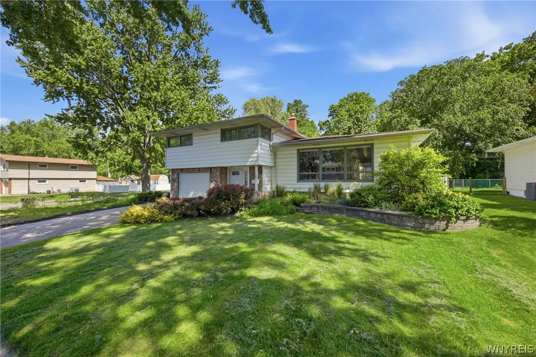 770 Ohio Avenue, North Tonawanda, New York 14120, North Tonawanda, New York 14120, 3 Bedrooms Bedrooms, 8 Rooms Rooms,1 BathroomBathrooms,Residential,For Sale,770 Ohio Avenue, North Tonawanda, New York 14120,0,B1686444