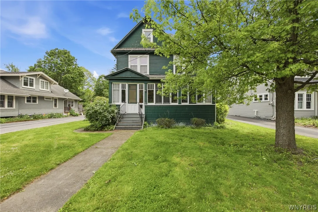 262 Walnut Street, Aurora, New York 14052, Aurora, New York 14052, 3 Bedroom Bedrooms, 10 Room Rooms,1 BathroomBathrooms,Residential,Closed,262 Walnut Street, Aurora, New York 14052,0,B1686779