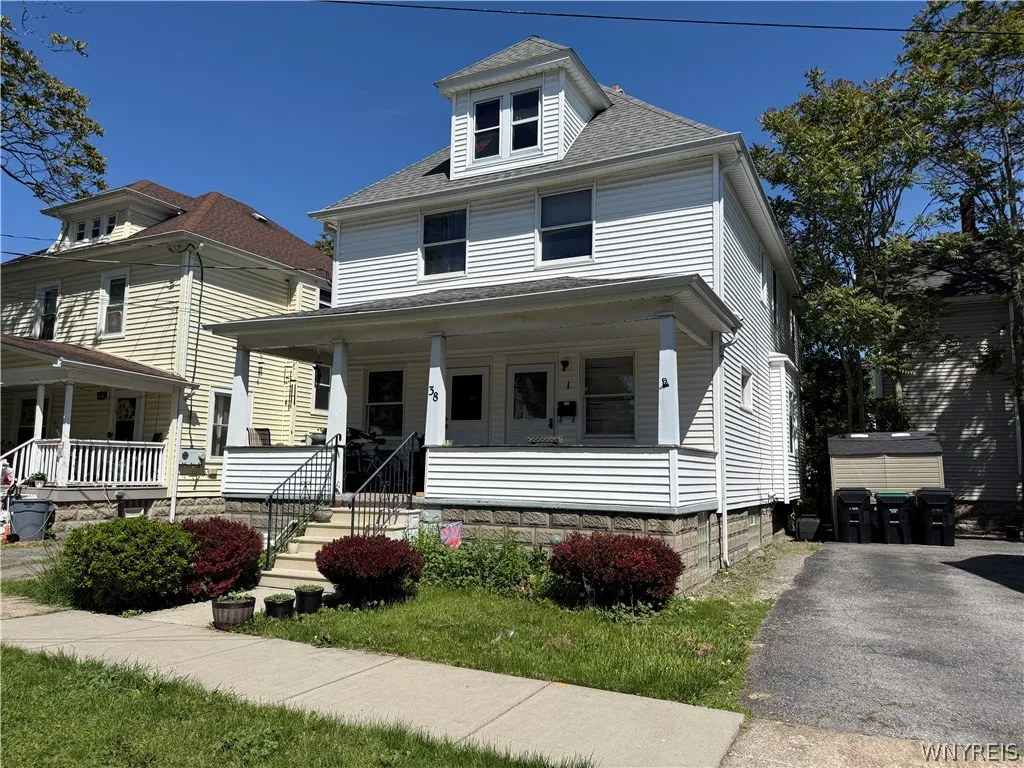 38 Morgan Street, Tonawanda, New York 14150, Tonawanda, New York 14150, 4 Bedrooms Bedrooms, ,3 BathroomsBathrooms,Residential,For Sale,38 Morgan Street, Tonawanda, New York 14150,0,B1686543