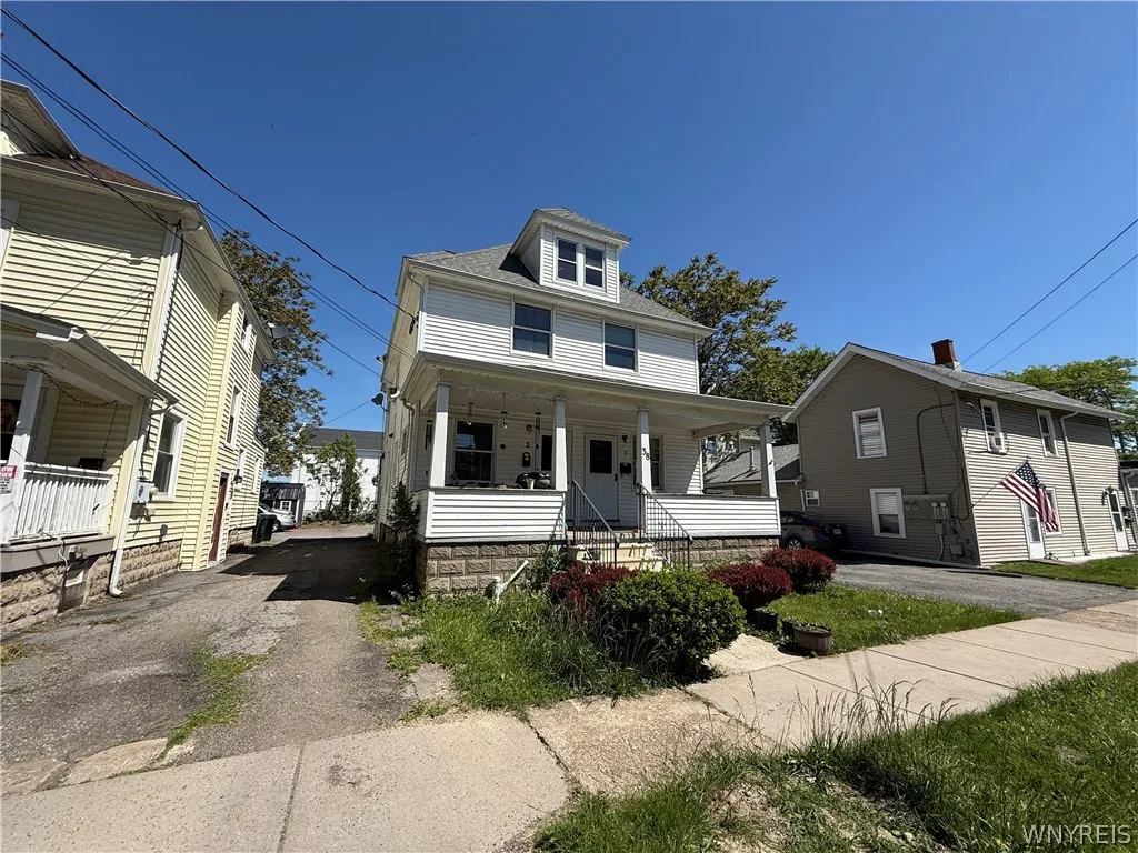 38 Morgan Street, Tonawanda, New York 14150, Tonawanda, New York 14150, 4 Bedrooms Bedrooms, ,3 BathroomsBathrooms,Residential,For Sale,38 Morgan Street, Tonawanda, New York 14150,0,B1686543