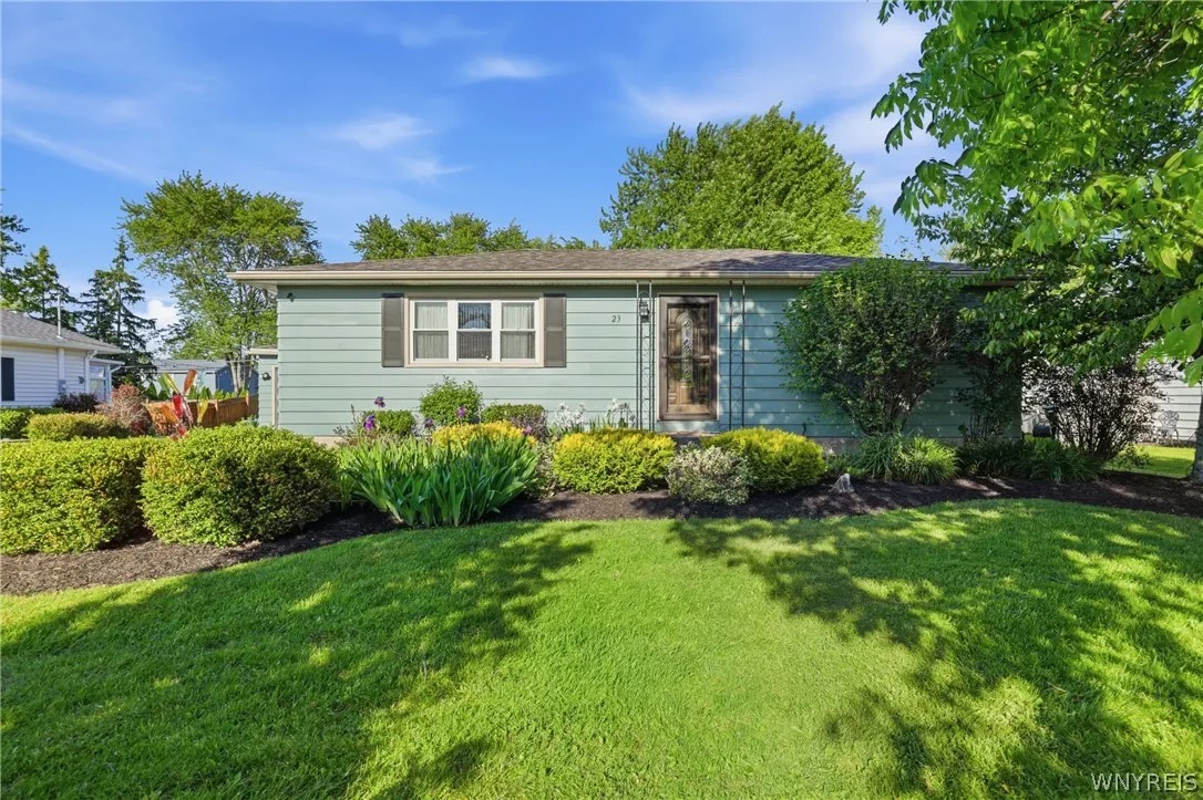 23 Beaver Lane, Grand Island, New York 14072, Grand Island, New York 14072, 2 Bedroom Bedrooms, 4 Room Rooms,1 BathroomBathrooms,Residential,Closed,23 Beaver Lane, Grand Island, New York 14072,0,B1686721 23 Beaver Lane, Grand Island, New York 14072, Grand Island, New York 14072, 2 Bedroom Bedrooms, 4 Room Rooms,1 BathroomBathrooms,Residential,Closed,23 Beaver Lane, Grand Island, New York 14072,0,B1686721