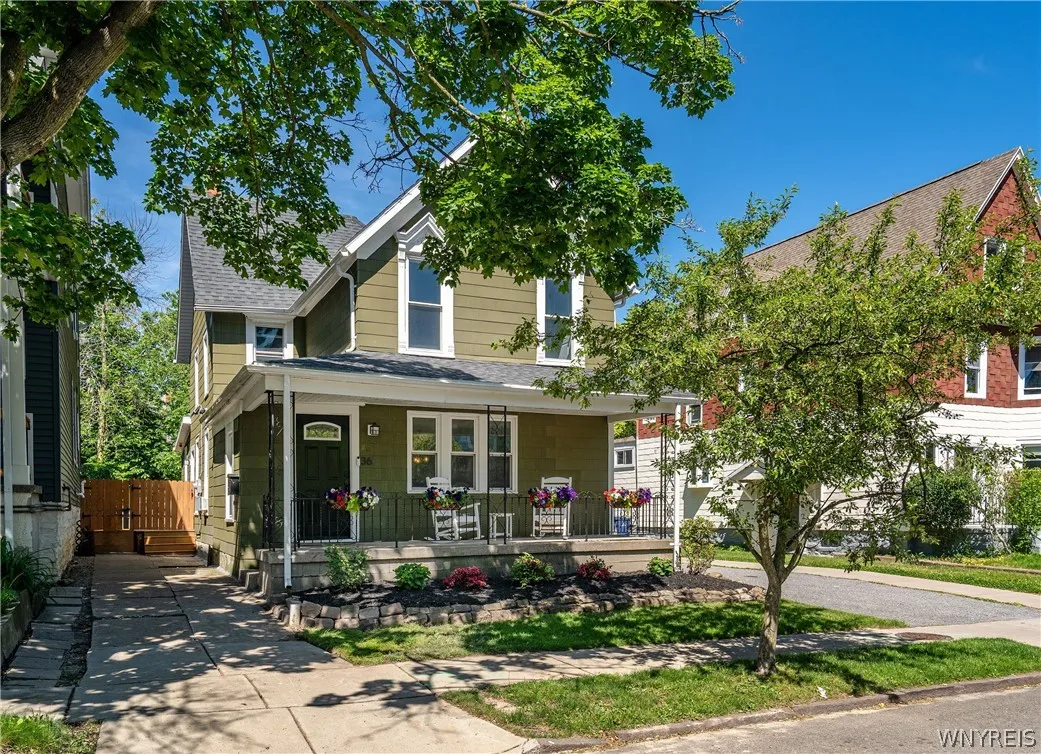 36 Abbottsford Place, Buffalo, New York 14213, Buffalo, New York 14213, 4 Bedroom Bedrooms, 12 Room Rooms,2 BathroomBathrooms,Residential,Closed,36 Abbottsford Place, Buffalo, New York 14213,0,B1686960