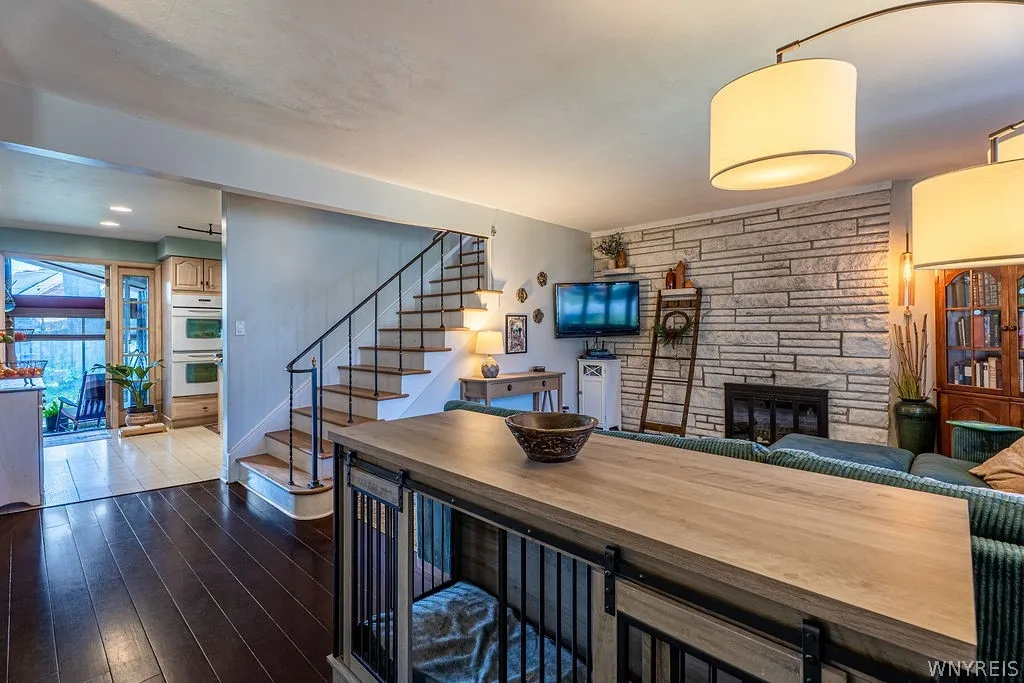 160 Kirkwood Court, West Seneca, New York 14224, West Seneca, New York 14224, 4 Bedrooms Bedrooms, 9 Rooms Rooms,2 BathroomsBathrooms,Residential,For Sale,160 Kirkwood Court, West Seneca, New York 14224,0,B1687543