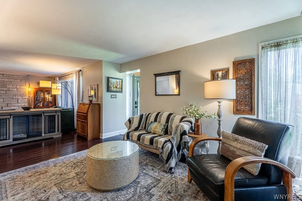 160 Kirkwood Court, West Seneca, New York 14224, West Seneca, New York 14224, 4 Bedrooms Bedrooms, 9 Rooms Rooms,2 BathroomsBathrooms,Residential,For Sale,160 Kirkwood Court, West Seneca, New York 14224,0,B1687543