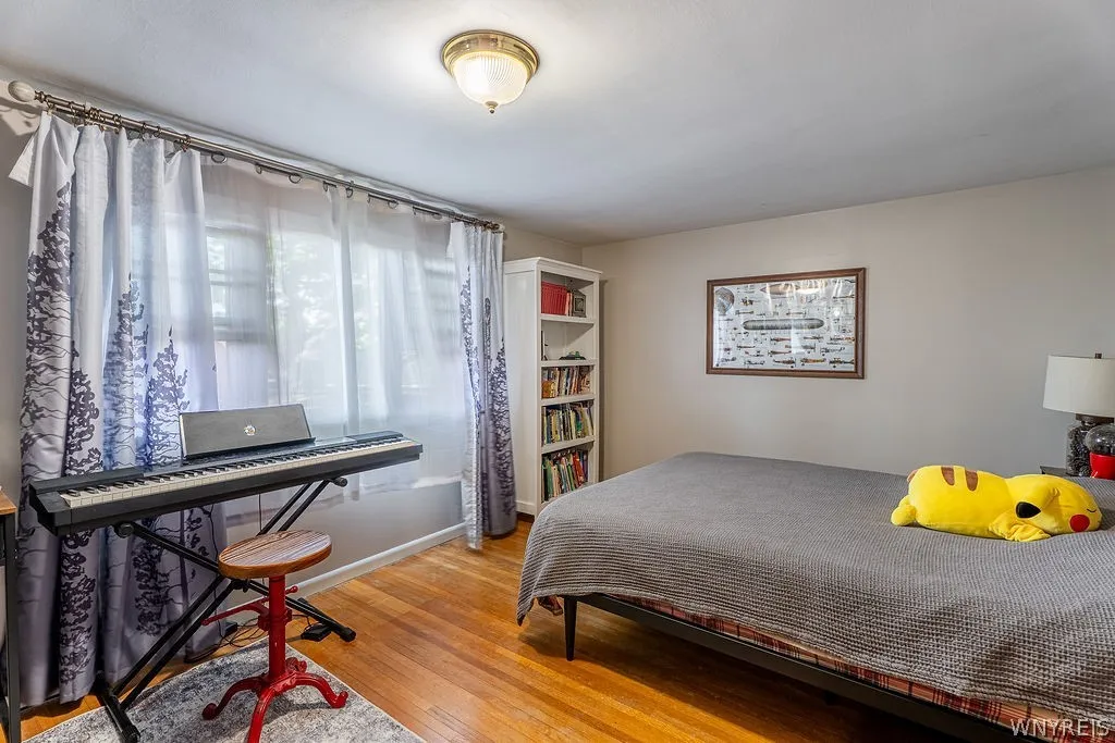 160 Kirkwood Court, West Seneca, New York 14224, West Seneca, New York 14224, 4 Bedrooms Bedrooms, 9 Rooms Rooms,2 BathroomsBathrooms,Residential,For Sale,160 Kirkwood Court, West Seneca, New York 14224,0,B1687543