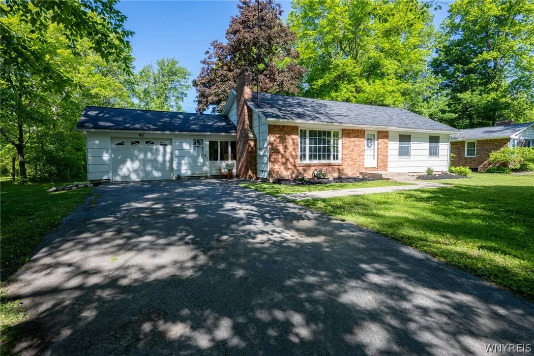 45 James Place, Orchard Park, New York 14127, Orchard Park, New York 14127, 3 Bedrooms Bedrooms, 8 Rooms Rooms,1 BathroomBathrooms,Residential,For Sale,45 James Place, Orchard Park, New York 14127,0,B1687937