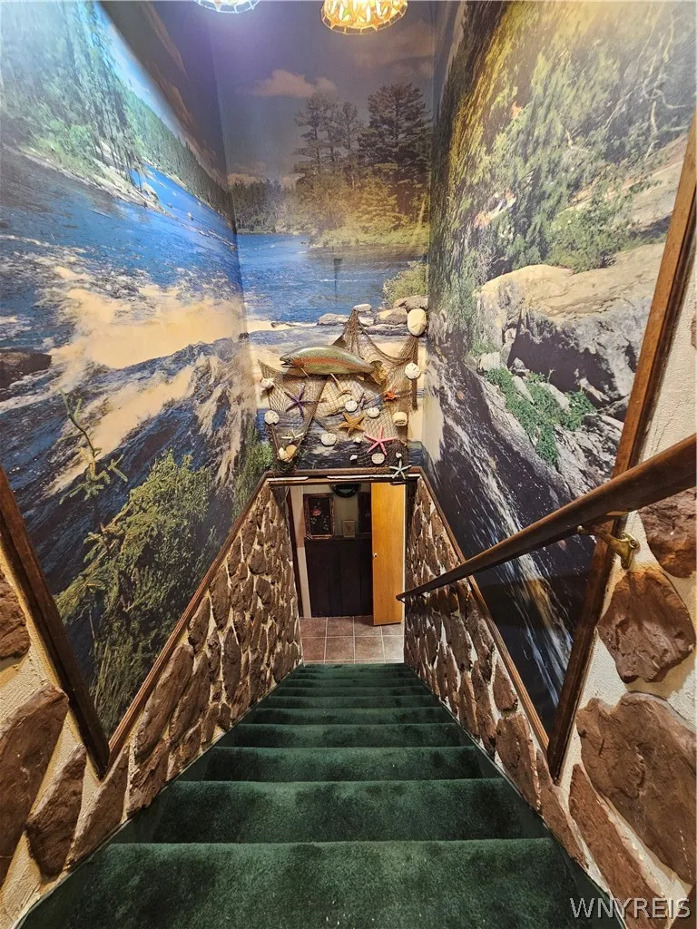 5791 Elmhurst Road, Hamburg, New York 14085, Hamburg, New York 14085, 3 Bedrooms Bedrooms, 6 Rooms Rooms,2 BathroomsBathrooms,Residential,For Sale,5791 Elmhurst Road, Hamburg, New York 14085,0,B1687861