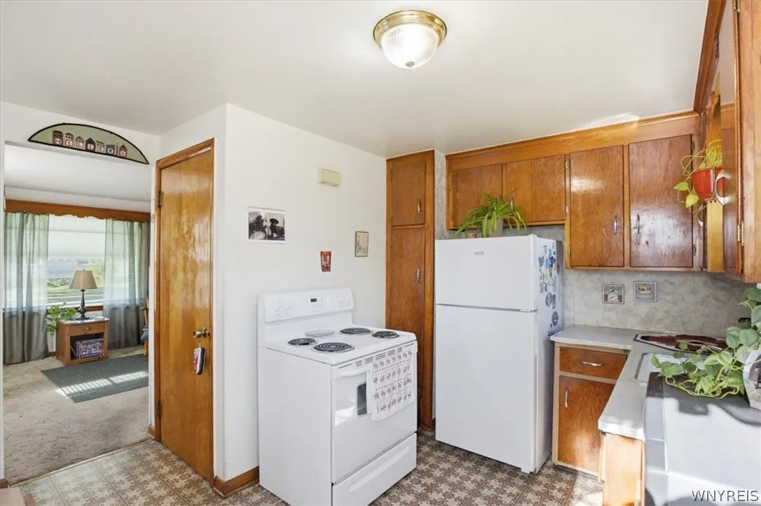 12 Tussing Lane, Tonawanda, New York 14150, Tonawanda, New York 14150, 3 Bedroom Bedrooms, 8 Room Rooms,1 BathroomBathrooms,Residential,Closed,12 Tussing Lane, Tonawanda, New York 14150,0,B1686850