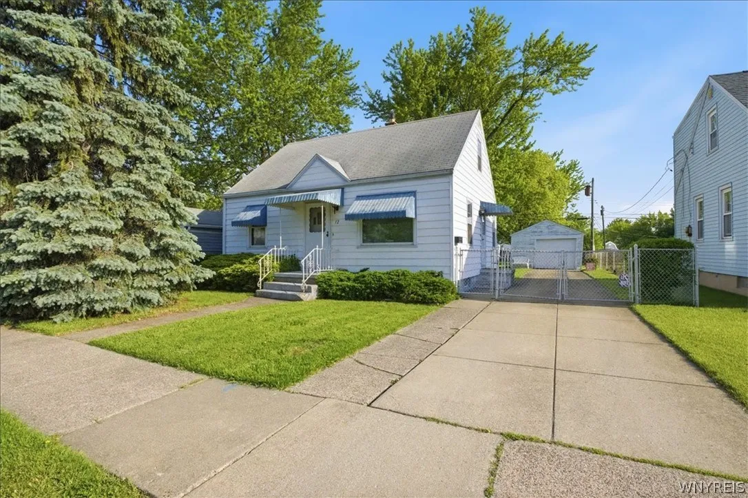 12 Tussing Lane, Tonawanda, New York 14150, Tonawanda, New York 14150, 3 Bedroom Bedrooms, 8 Room Rooms,1 BathroomBathrooms,Residential,Closed,12 Tussing Lane, Tonawanda, New York 14150,0,B1686850