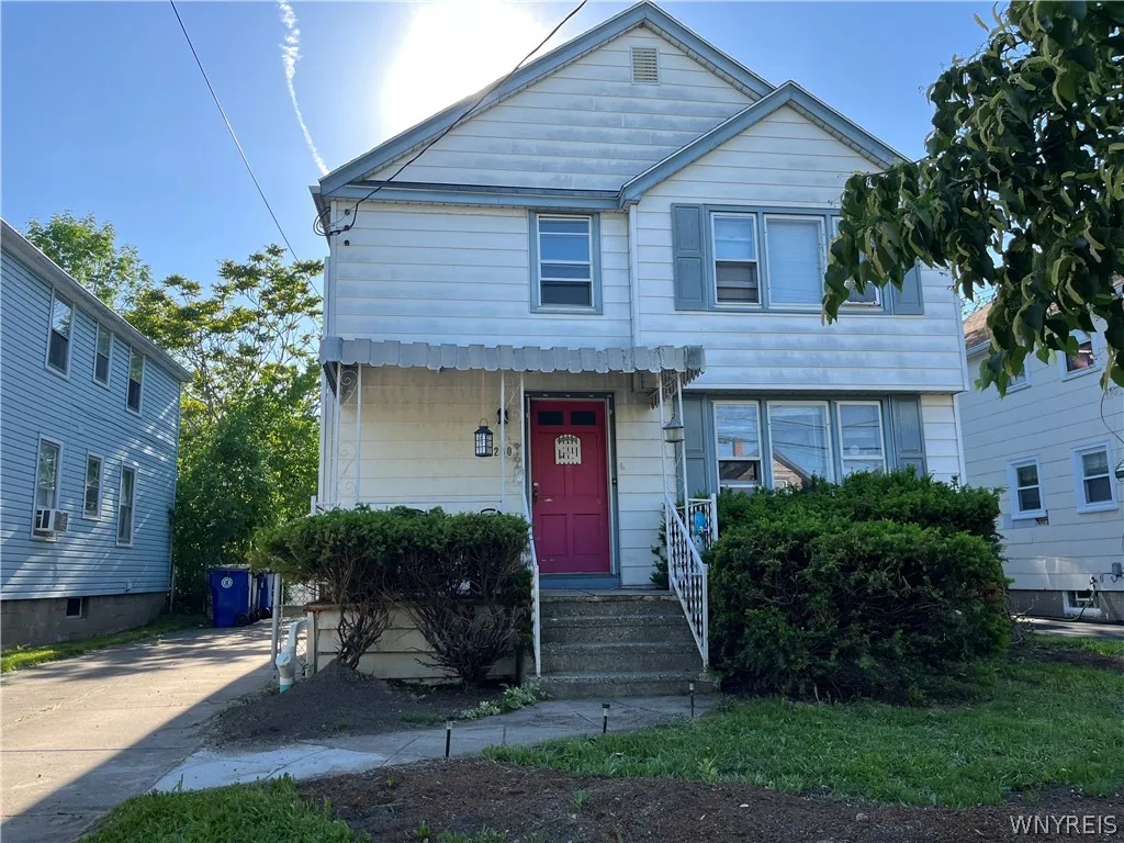 200 Callodine Avenue, Amherst, New York 14226, Amherst, New York 14226, 4 Bedrooms Bedrooms, ,2 BathroomsBathrooms,Residential,For Sale,200 Callodine Avenue, Amherst, New York 14226,0,B1688081