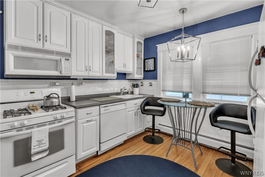 311 Sterling Avenue, Buffalo, New York 14216, Buffalo, New York 14216, 6 Bedrooms Bedrooms, ,2 BathroomsBathrooms,Residential,For Sale,311 Sterling Avenue, Buffalo, New York 14216,0,B1688028