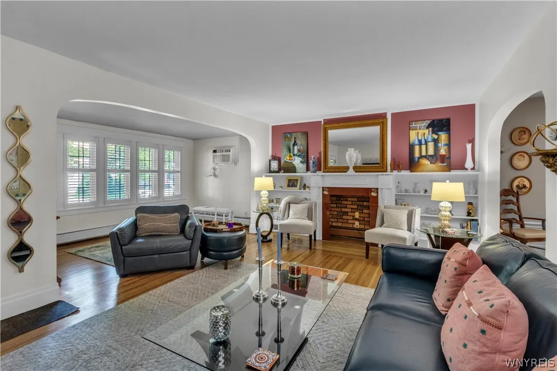 311 Sterling Avenue, Buffalo, New York 14216, Buffalo, New York 14216, 6 Bedrooms Bedrooms, ,2 BathroomsBathrooms,Residential,For Sale,311 Sterling Avenue, Buffalo, New York 14216,0,B1688028