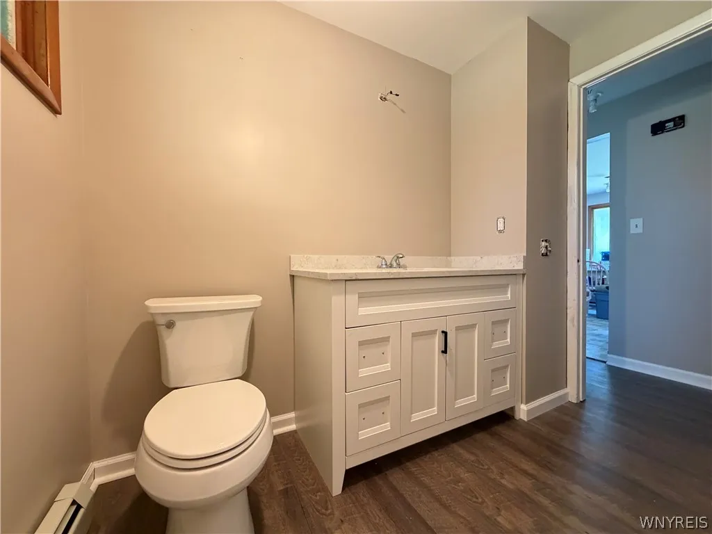 5255 Big Tree Road, Orchard Park, New York 14127, Orchard Park, New York 14127, 2 Bedrooms Bedrooms, 5 Rooms Rooms,1 BathroomBathrooms,Residential,For Sale,5255 Big Tree Road, Orchard Park, New York 14127,0,B1688295