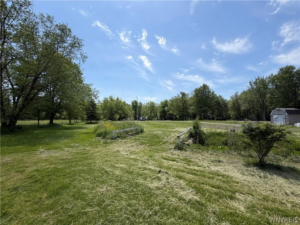 5255 Big Tree Road, Orchard Park, New York 14127, Orchard Park, New York 14127, 2 Bedrooms Bedrooms, 5 Rooms Rooms,1 BathroomBathrooms,Residential,For Sale,5255 Big Tree Road, Orchard Park, New York 14127,0,B1688295