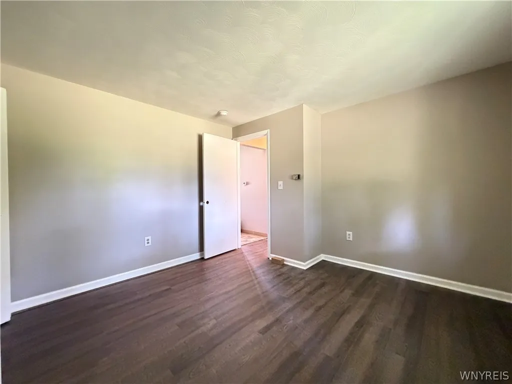 5255 Big Tree Road, Orchard Park, New York 14127, Orchard Park, New York 14127, 2 Bedrooms Bedrooms, 5 Rooms Rooms,1 BathroomBathrooms,Residential,For Sale,5255 Big Tree Road, Orchard Park, New York 14127,0,B1688295