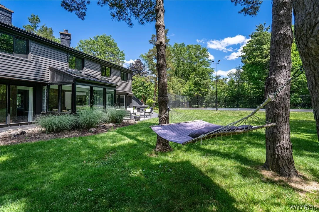 11 Chase Road, Orchard Park, New York 14127, Orchard Park, New York 14127, 3 Bedrooms Bedrooms, 12 Rooms Rooms,2 BathroomsBathrooms,Residential Lease,For Rent,11 Chase Road, Orchard Park, New York 14127,0,B1689148