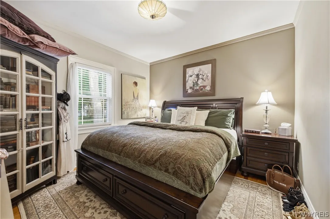 4695 Harris Hill Road, Clarence, New York 14221, Clarence, New York 14221, 4 Bedrooms Bedrooms, 7 Rooms Rooms,1 BathroomBathrooms,Residential,For Sale,4695 Harris Hill Road, Clarence, New York 14221,0,B1688959