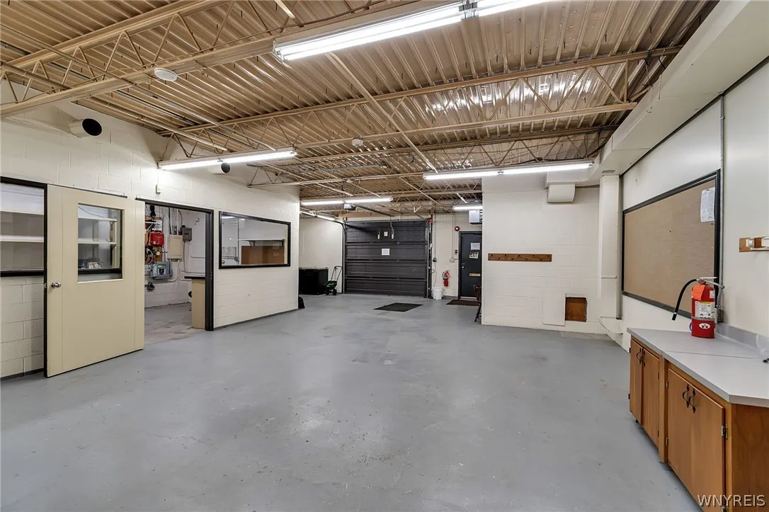 1783 Kenmore Avenue, Tonawanda, New York 14217, Tonawanda, New York 14217, ,Commercial Sale,For Sale,1783 Kenmore Avenue, Tonawanda, New York 14217,0,B1689198