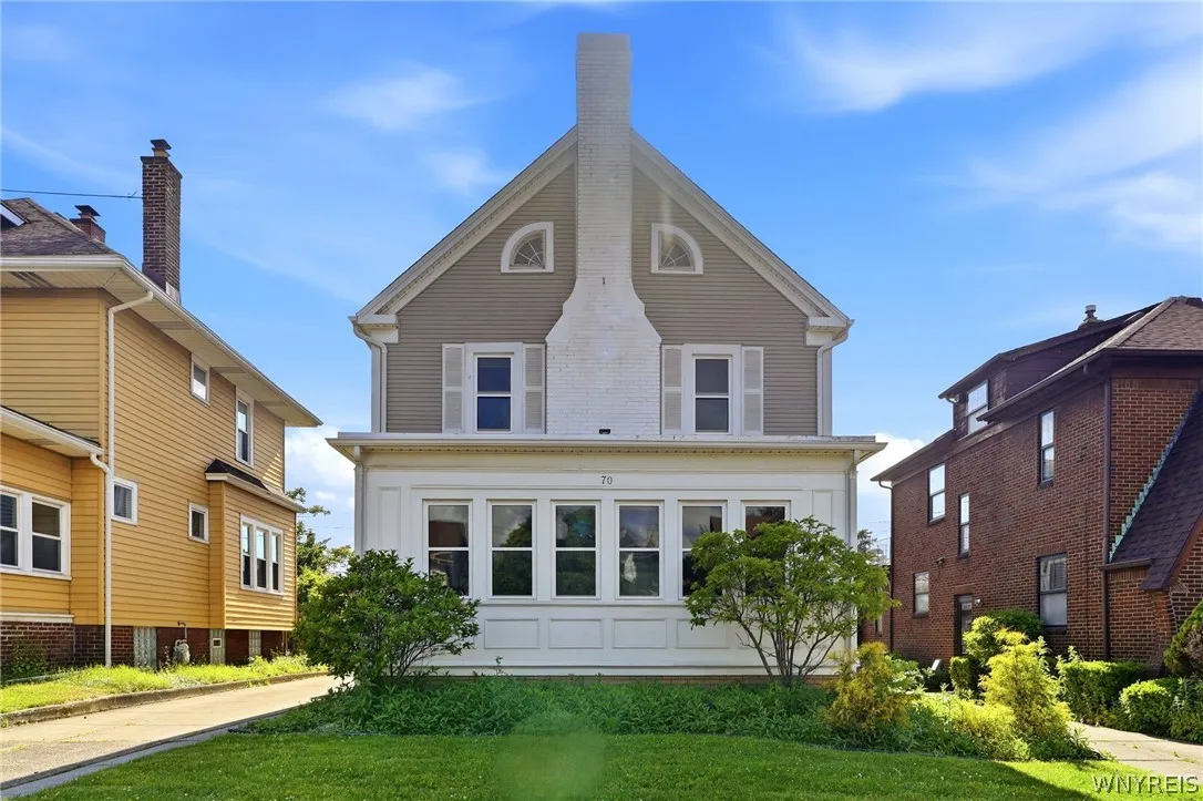 70 Niagara Falls Boulevard, Buffalo, New York 1421, Buffalo, New York 14214, 3 Bedroom Bedrooms, 8 Room Rooms,1 BathroomBathrooms,Residential,Closed,70 Niagara Falls Boulevard, Buffalo, New York 1421,0,B1688330