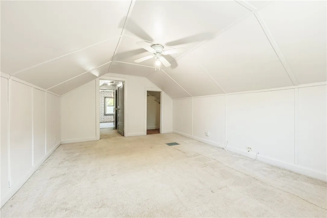 46 Beverly, Greece, New York 14616, Greece, New York 14616, 3 Bedroom Bedrooms, 6 Room Rooms,2 BathroomBathrooms,Residential,For Sale,46 Beverly, Greece, New York 14616,0,R1687971