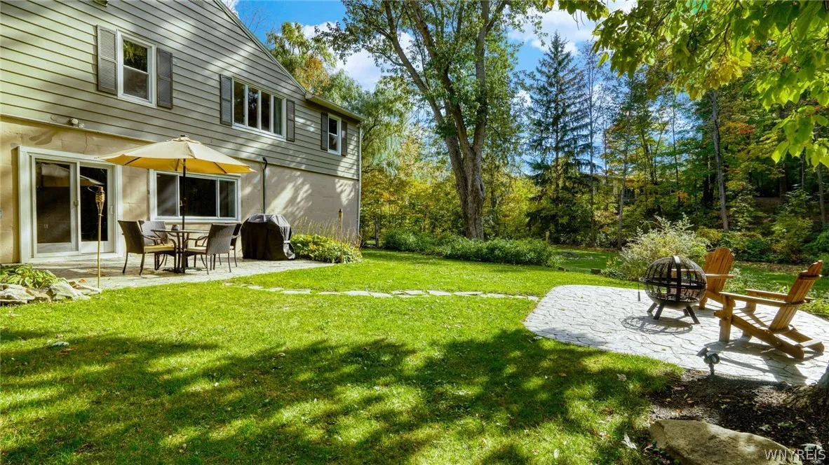 51 Larned Lane, Orchard Park, New York 14127, Orchard Park, New York 14127, 5 Bedrooms Bedrooms, 11 Rooms Rooms,2 BathroomsBathrooms,Residential,For Sale,51 Larned Lane, Orchard Park, New York 14127,0,B1684109