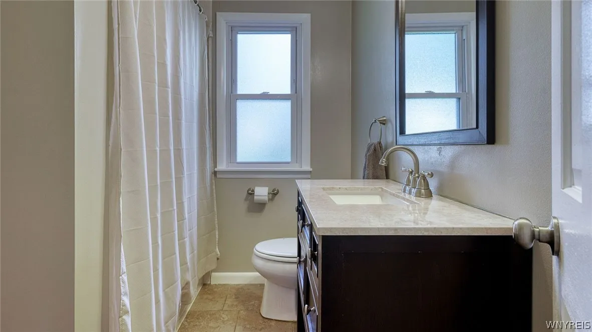Main Floor Full Bathroom