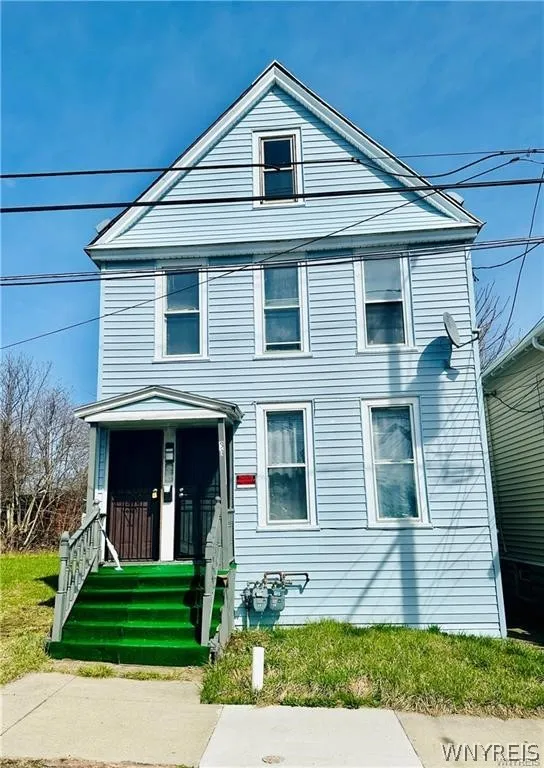 31 Earl Place, Buffalo, New York 14211, Buffalo, New York 14211, 4 Bedrooms Bedrooms, ,2 BathroomsBathrooms,Residential,For Sale,31 Earl Place, Buffalo, New York 14211,0,B1687395