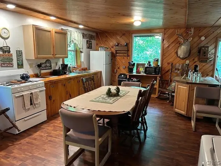 28401 Waite Road, Worth, New York 13659, Worth, New York 13659, 2 Bedrooms Bedrooms, ,1 BathroomBathrooms,Land,For Sale,28401 Waite Road, Worth, New York 13659,0,S1689727