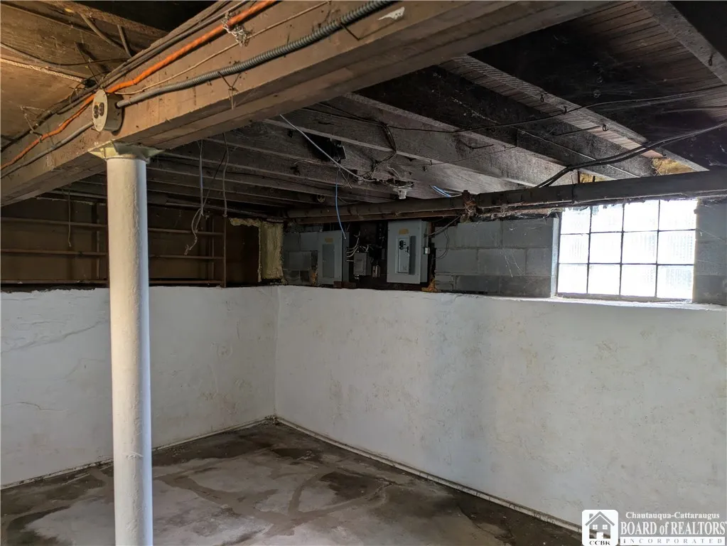 114 Manhattan Avenue, Buffalo, New York 14215, Buffalo, New York 14215, 5 Bedrooms Bedrooms, ,2 BathroomsBathrooms,Residential,For Sale,114 Manhattan Avenue, Buffalo, New York 14215,0,R1689753